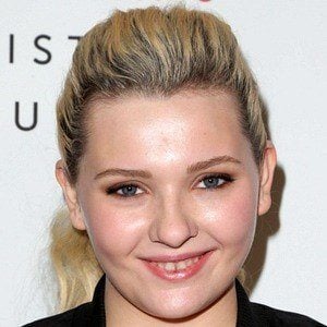 Abigail Breslin at age 20