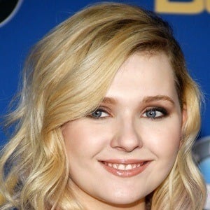 Abigail Breslin at age 19