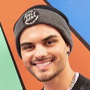 Abraham Mateo Headshot 7 of 7