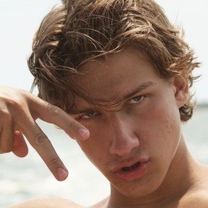 Abram Engle Headshot 5 of 10