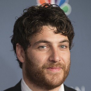 Adam Pally Headshot 8 of 10