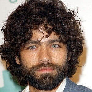 Adrian Grenier Headshot 3 of 10