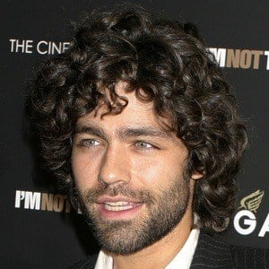 Adrian Grenier Headshot 6 of 10