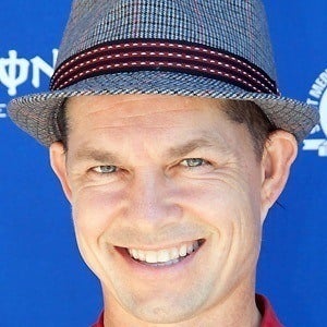 Adrian Young - Bio, Family, Trivia | Famous Birthdays