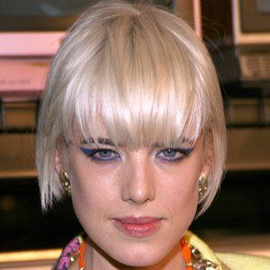 Agyness Deyn - Bio, Family, Trivia | Famous Birthdays