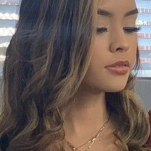 Aileen Muñoz Headshot