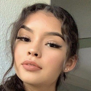 Aileen Muñoz Headshot