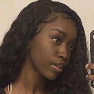 Aimyoncee Headshot