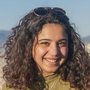 Aisha Saqib Headshot 3 of 9