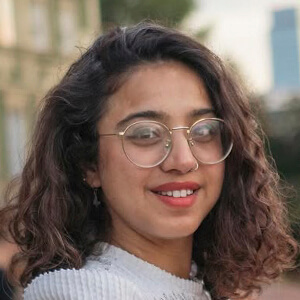 Aisha Saqib Headshot 5 of 9
