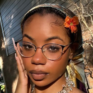 Aiyana Michelle Headshot 7 of 9