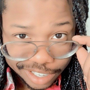 Akeam Francis Headshot 8 of 10