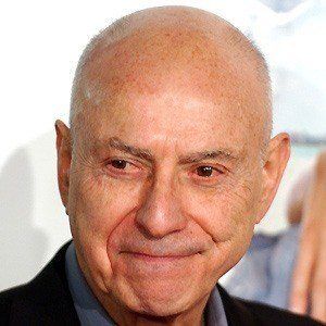Alan Arkin - Bio, Family, Trivia | Famous Birthdays