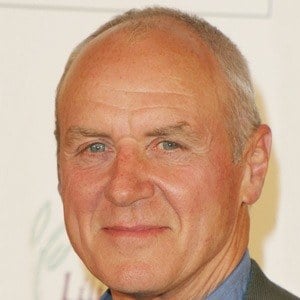 Alan Dale Headshot 9 of 10