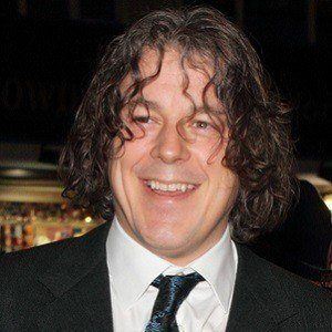 Alan Davies Headshot 4 of 6