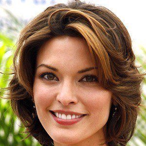 Alana De la Garza - Bio, Family, Trivia | Famous Birthdays