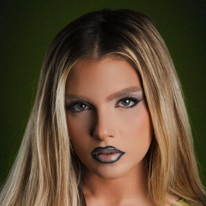 Alana Paolucci Headshot 6 of 6