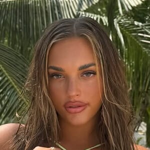 Alanna Pow Headshot 7 of 9
