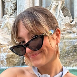 Alba Jimenez Ferri Headshot 2 of 3