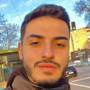 aleexsanchezm - Age, Family, Bio | Famous Birthdays