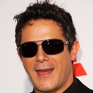 Alejandro Sanz at age 40