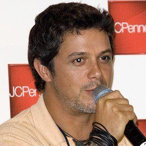 Alejandro Sanz at age 37