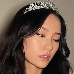 Alena Yuann Headshot 4 of 4