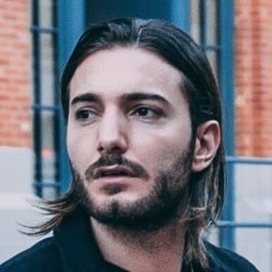 Alesso Headshot 8 of 9