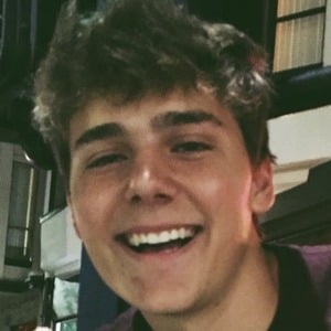 Alex Ernst - Age, Family, Bio | Famous Birthdays