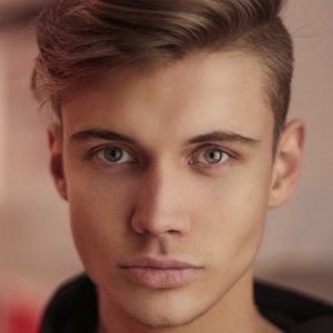 Alex Miller (TikTok Star) - Age, Family, Bio | Famous Birthdays