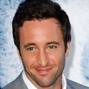 Alex O'Loughlin Headshot 8 of 10