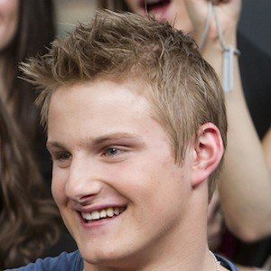 Alexander Ludwig Headshot 9 of 10