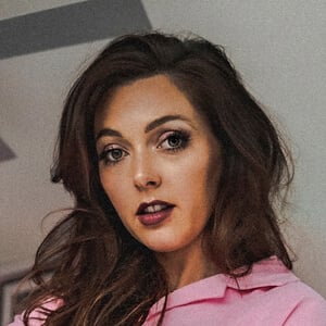Alexandra Teasdale Headshot 3 of 6