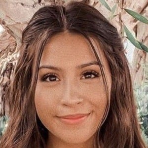 Alexis Jacobo Headshot 8 of 10