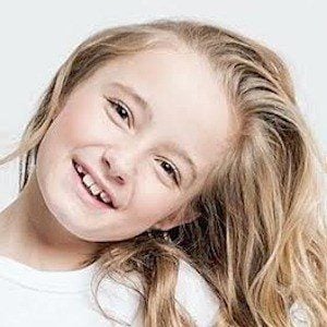 Alexus Oladi Headshot