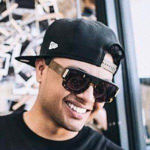 Alfredo Flores Headshot 2 of 8