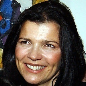 Ali Hewson - Bio, Family, Trivia | Famous Birthdays