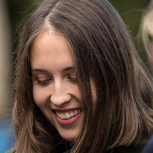 Alice Merton Headshot 4 of 6