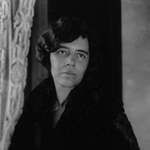 Alice Paul Headshot 6 of 7