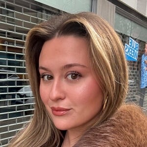 Alicia Iranzo Headshot 3 of 4