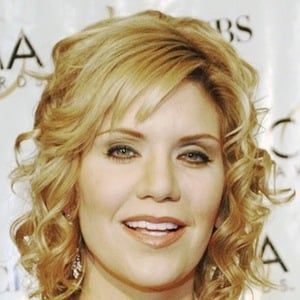 Alison Krauss at age 33