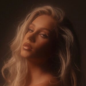 Alison Ogden Headshot 3 of 12