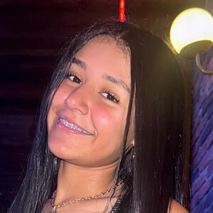 Alison Quiroga Headshot 3 of 5