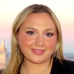 Aliyah Funschelle Headshot 3 of 8