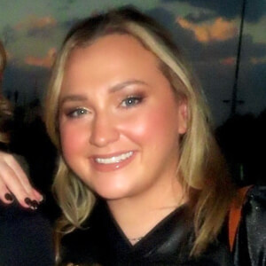 Aliyah Funschelle Headshot 4 of 8