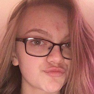 Alli Bug Headshot