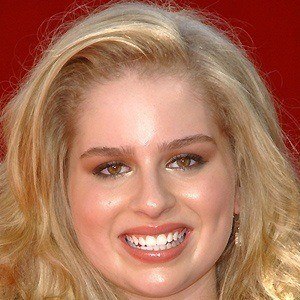 Allie Grant Headshot 4 of 6