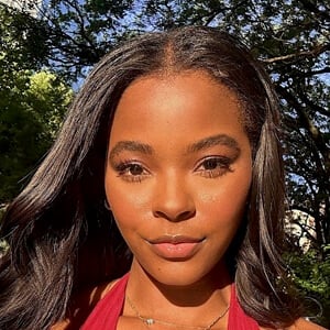 Allie Marie Redmond Headshot 3 of 3