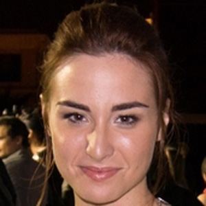 Allison Scagliotti Headshot 5 of 5