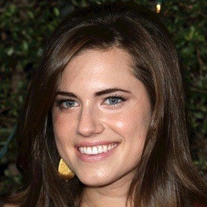 Allison Williams Headshot 9 of 10